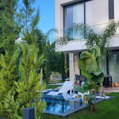 Marysol - San Pietro - Pool & Hot Tub * Durrës