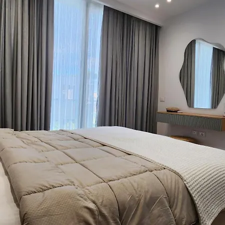 Marysol - San Pietro - Pool & Hot Tub * Durrës