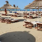 Marysol - San Pietro - Pool & Hot Tub Villa *