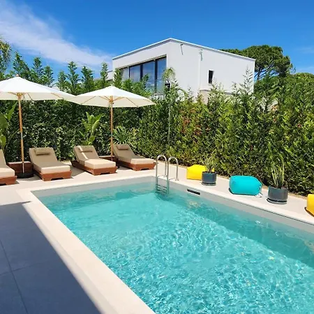 Marysol - San Pietro - Pool & Hot Tub Durres