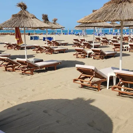 Marysol - San Pietro - Pool & Hot Tub Villa *