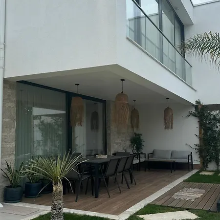 Marysol - San Pietro - Pool & Hot Tub Villa Durrës